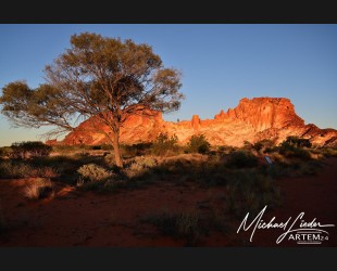 AUSTRALIEN - RAINBOW VALLEY AM ABEND